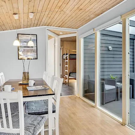 Vakantiehuis Prachtig Huis Met 2 Slaapkamers In Hanstholm