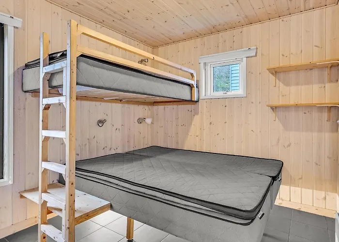 Σπίτι διακοπών 2 Bedroom Stunning In